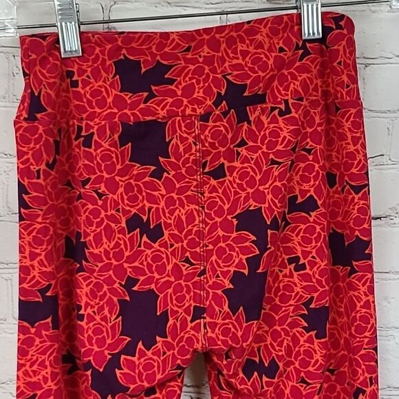 LuLaRoe Red Floral One Size (2-10) Butter Soft Legging Women's Stretch Pants - Picture 4 of 6